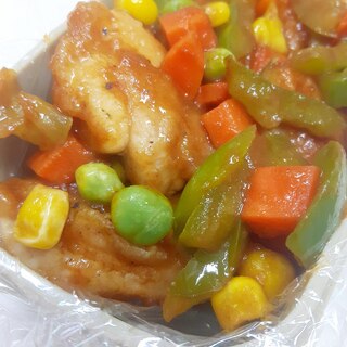 子供が喜ぶ(^^)冷凍野菜の簡単チキンチャップ♪